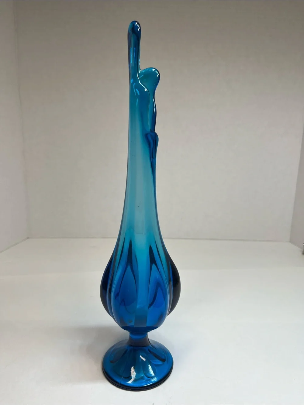 Vintage Antique Vase Viking Glass Epic “Bluenique” Blue Six Petal Footed Bud
